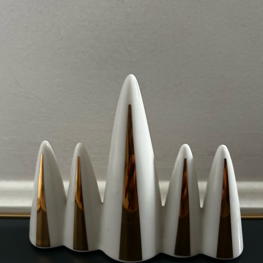 Ring holder - Picture 6 of 8